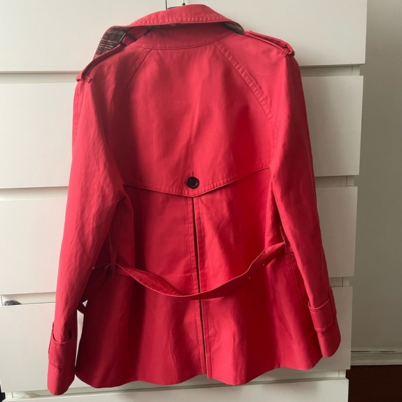 Coach Solid Short Trench - Picture 4 of 8